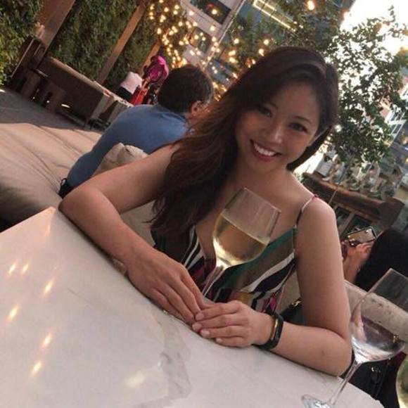 Meet your Posher, Wendy - Picture 1 of 1